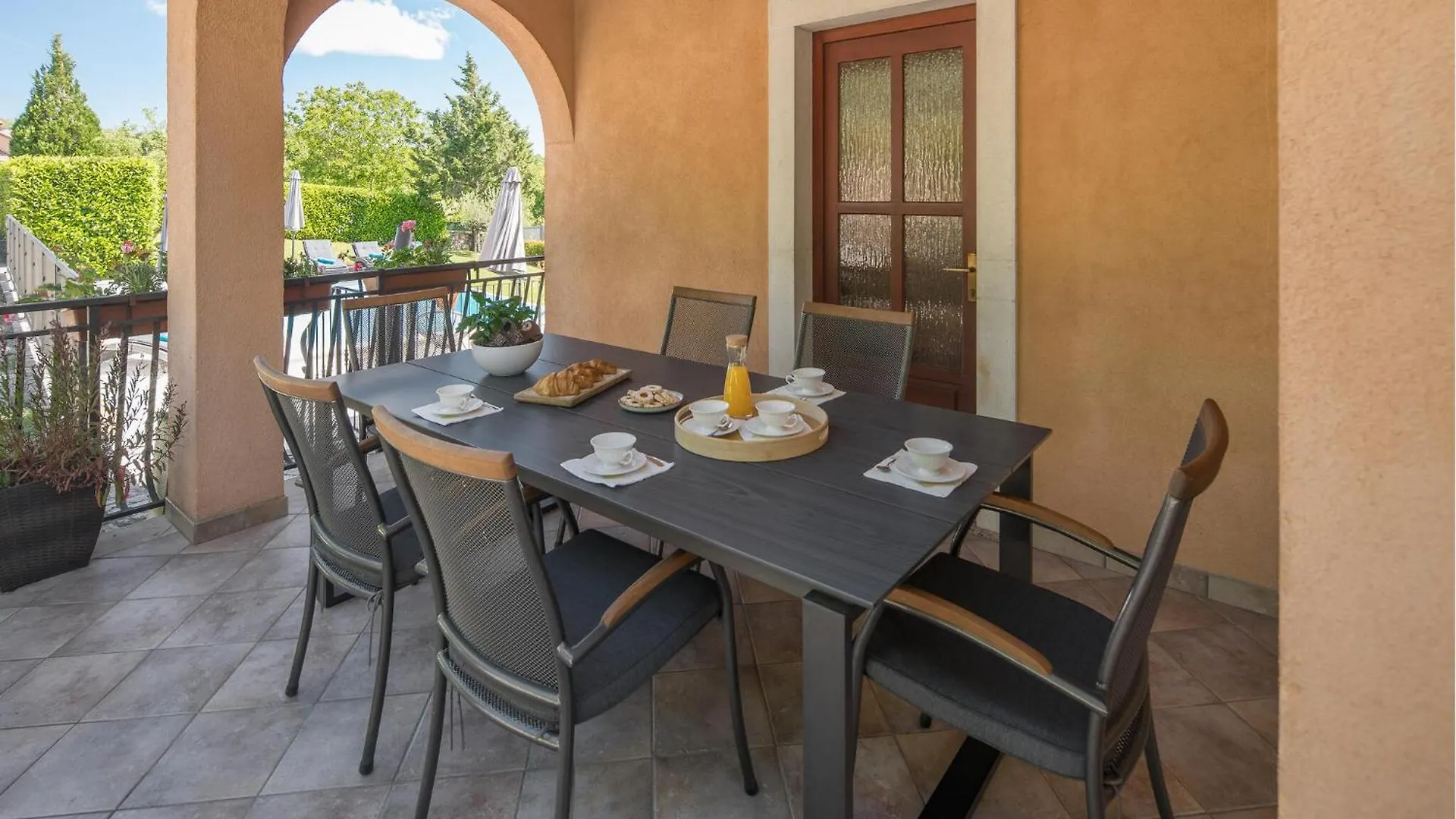 Gorgeous Home In Tinjan With Kitchen 0*,  Croatia