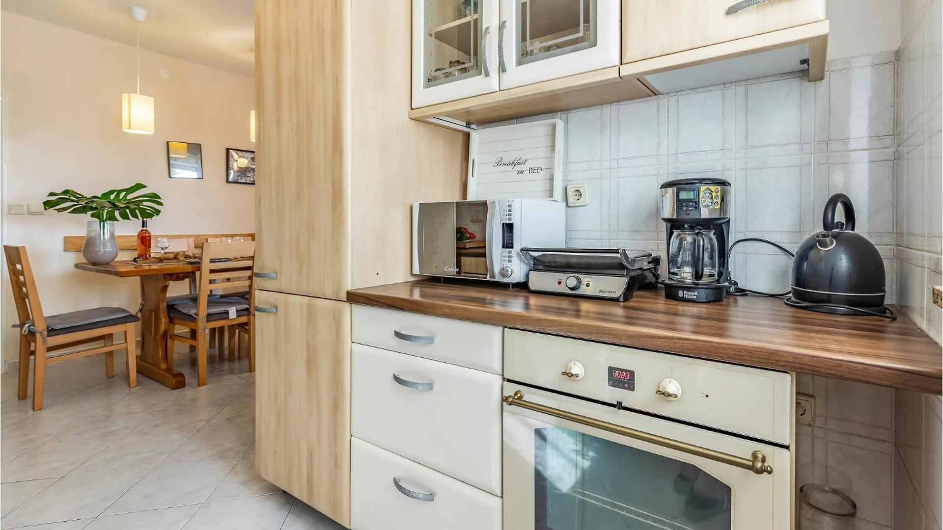 Gorgeous Home In Tinjan With Kitchen 0*,  Croatia